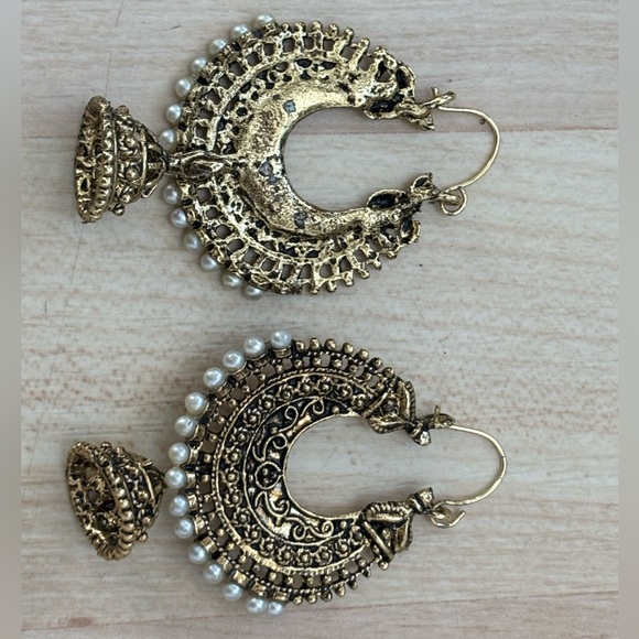 Indian Earrings - Picture 3 of 5
